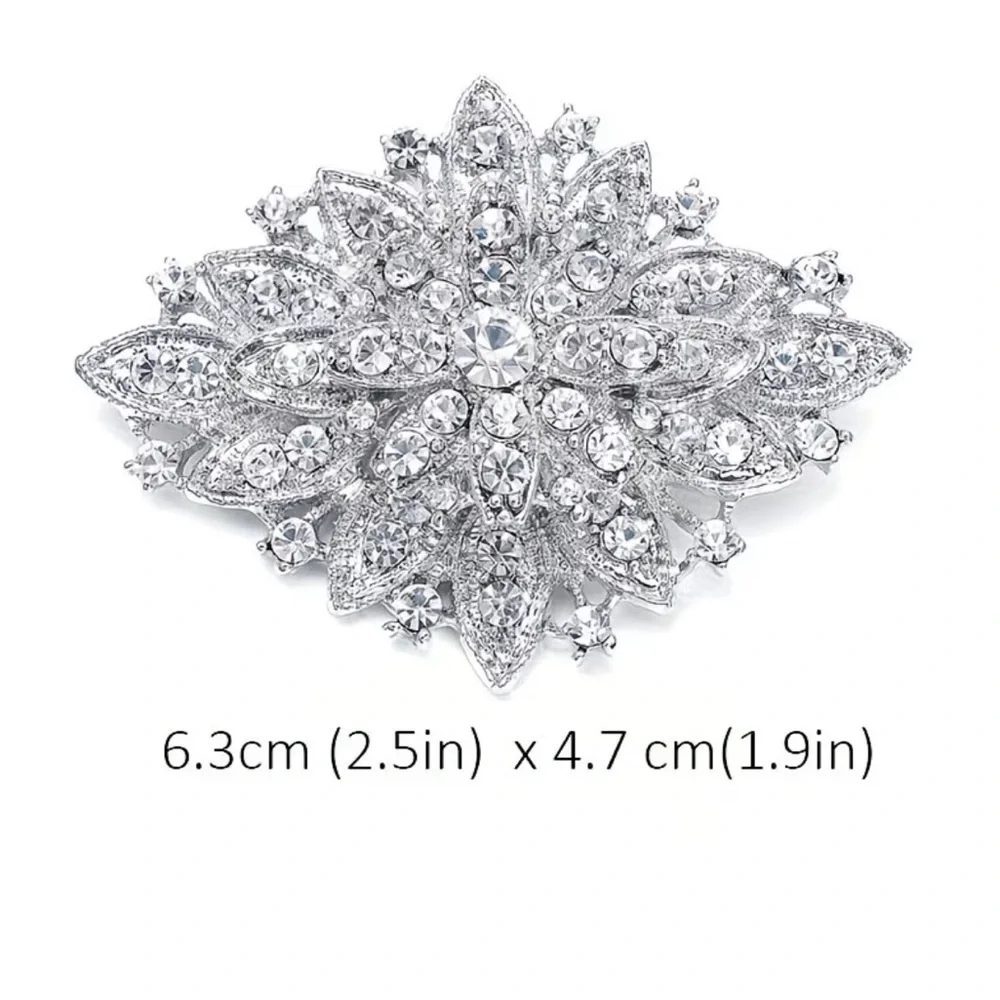 🌸2/$20-(New in package) Sparkling Rhinestone Elegant Silver Floral Brooch - Picture 2 of 3